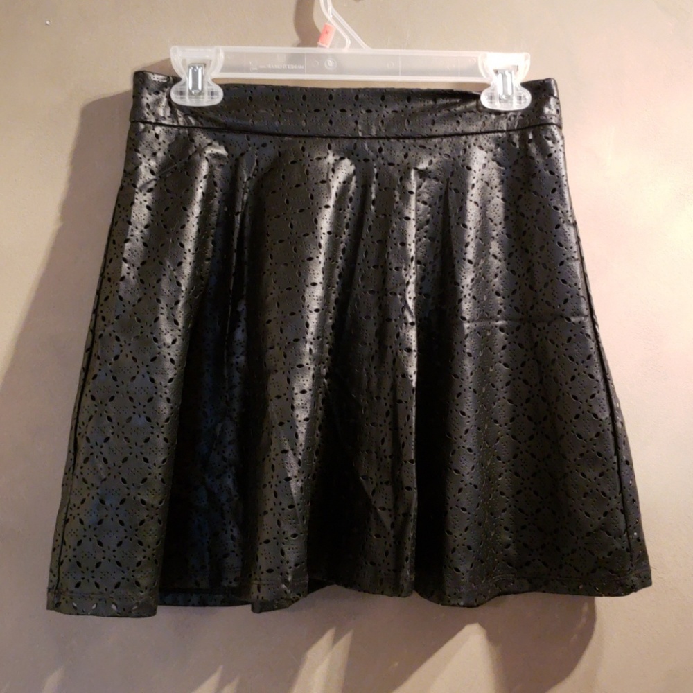 Mini Chica faux leather skirt